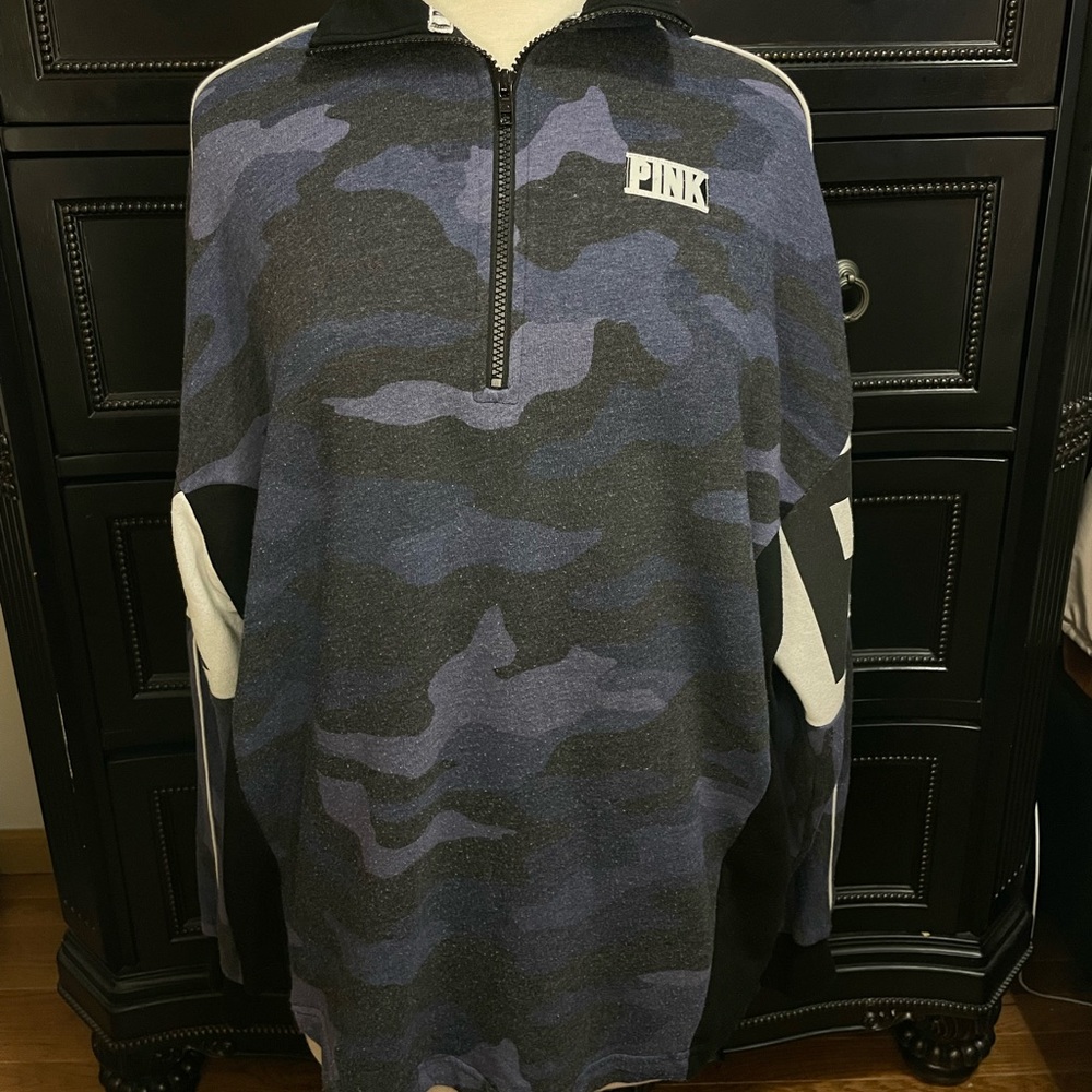 Women’s PINK Long Sleeve